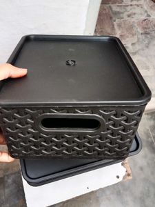 Plastic Medium Size Basket With Lid