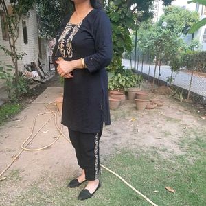 Elegant Black Kurta Set