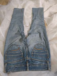 Straight Jeans