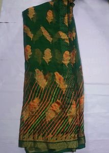Green Saree With Orange Contrast Blouse