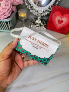 Just Herbs Lipstick Kit