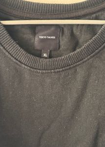 Floral Embroidered Black Sweatshirt