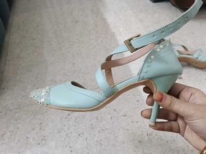 Elegant Heel