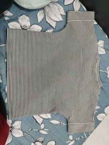 Heavy Material Cotton Tshirt For Girls