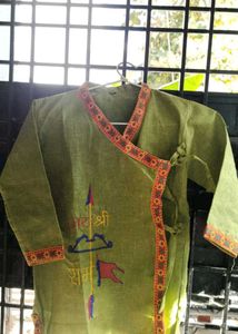 Well Maintained Ethnic wear.
