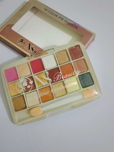 NS Beauty eyeshadow pallate