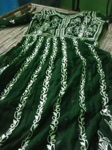Elegant Green Embroidered Anarkali Kurta😍🥰