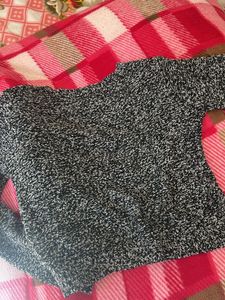H&amp; M Warm Top