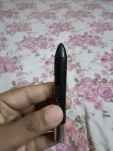 Oriflame Kajal