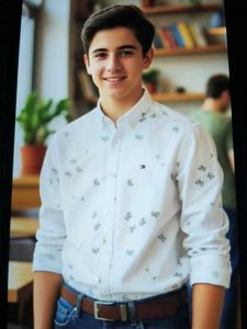 white Floral Print Shirt💪
