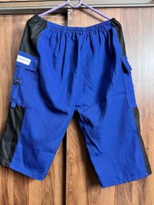 Men Blue Cargo Bermuda Pants