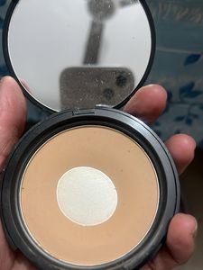 STAZE HD Compact, Smudgeproof Lipstick,glosspy Lip