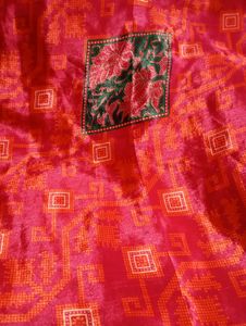 used joint Red &amp; Orange Patterned Saree