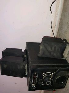 Home theatre (Need repair)