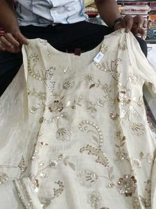 Embroidered Kurta Set