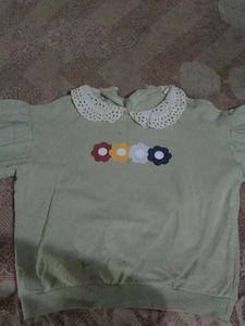 Cute Flower Applique Top