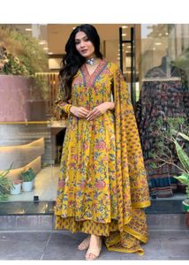Elegant Printed Kurta Set Not For Coin