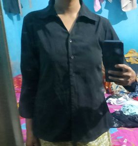 black shirt