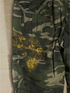 Cargo Pants with details