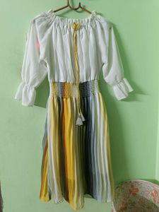 Pretty Dress For Girls