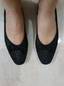 Black Sparkly Ballerinas