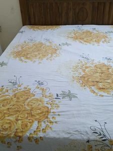 Double Bedsheet With Pillow Cover