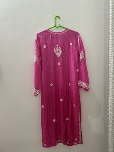 100% Premium Chikankari Kurta Ombre