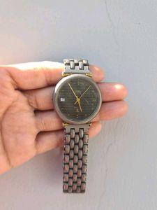 Elegant Wrist Titan Watch