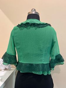 Ruffle Top