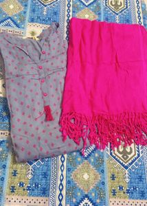 a beautiful kurta with stole
