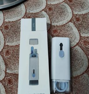 7-in-1 Cleaning Brush Kit
