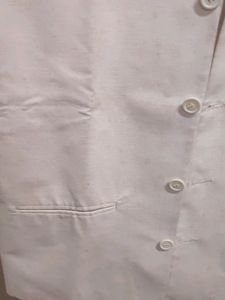 Sleeveless White Jacket