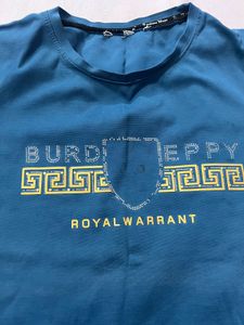jaket with tshirt