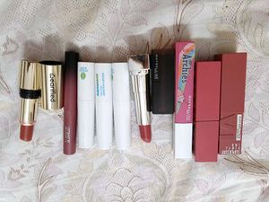 Bundle Of Lipsticks