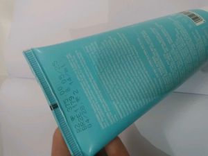 Dot &amp; Key Gentle Face Wash