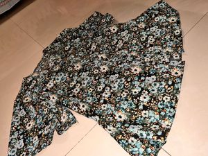 Green Flower Top