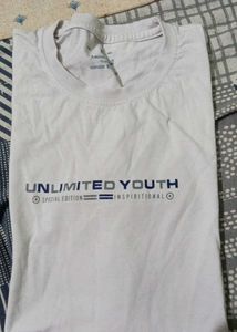 white t shirt