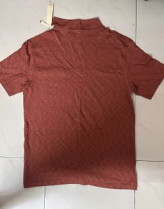 Stylish Tshirt with Unique Button Color