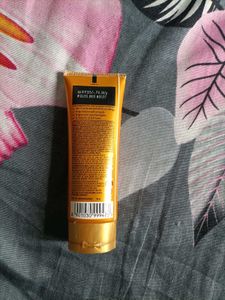 Pond&#39;s Sunscreen Spf-55.