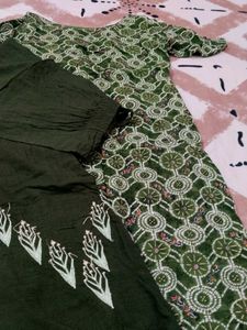 Elegant Green Kurta Set