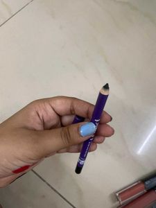 Plum NaturStudio All-Day-Wear Water &amp; Smudge-Proof