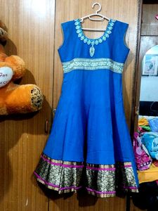 I Have Same 3 Dresses That's The reason.