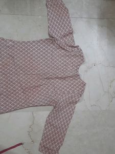 Rangmanch Maroon &amp; White Straight Kurti