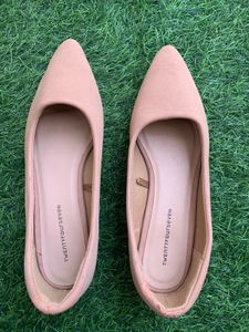 Flats/ballerinas