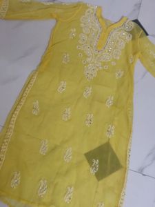 Lukhnowi Kurti