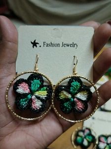 Crochet Flower Dangling Earrings