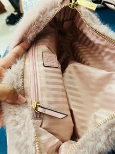 VS teddy sling bag
