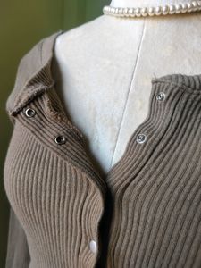 Button Top