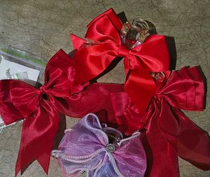 Gift Bundle - Hair bows and Necklaces