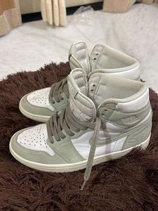 Nike Air Jordan 1 High